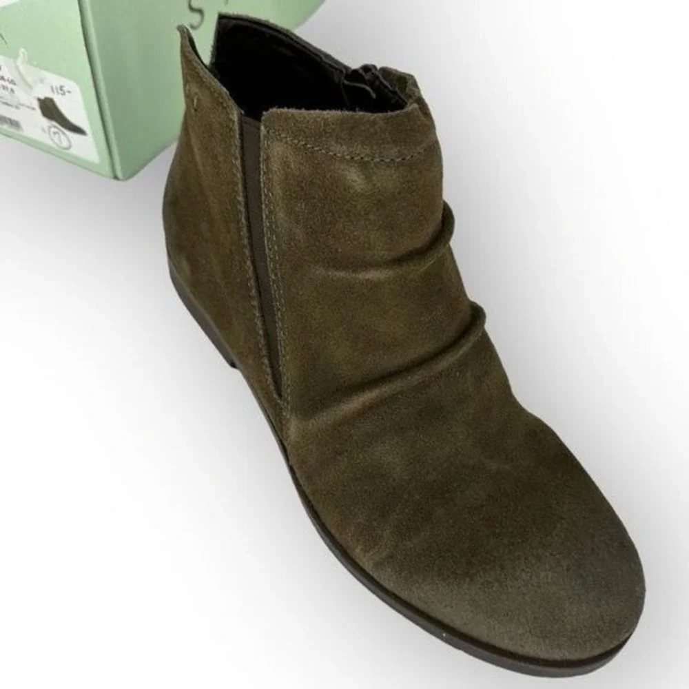 SALVIA NIB Carley Hydra Suede in‎ Lode- size 7.5 Waterproof Gorpcore